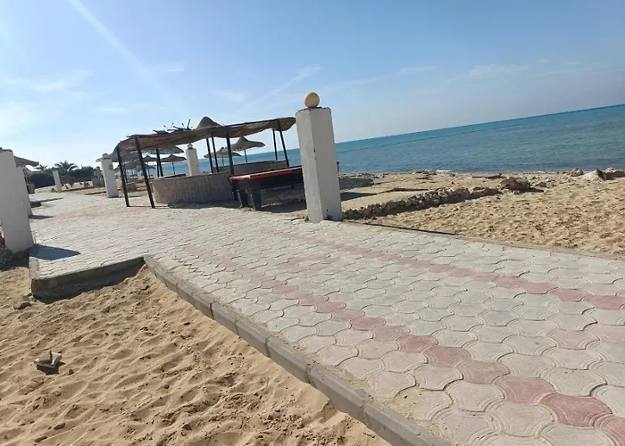 راكان الاستجمام صف أول على البحر * Ras Sedr